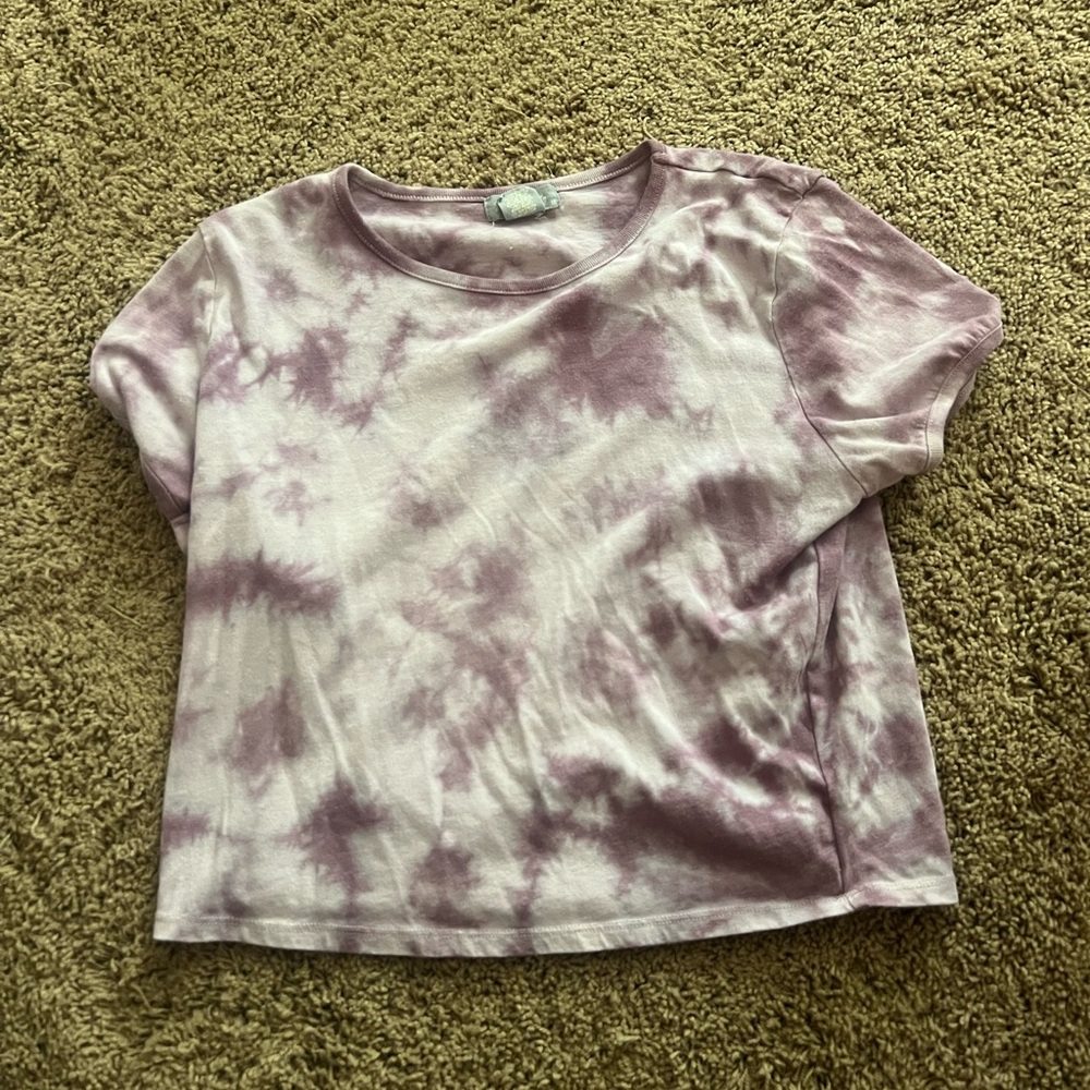 cute cropped t